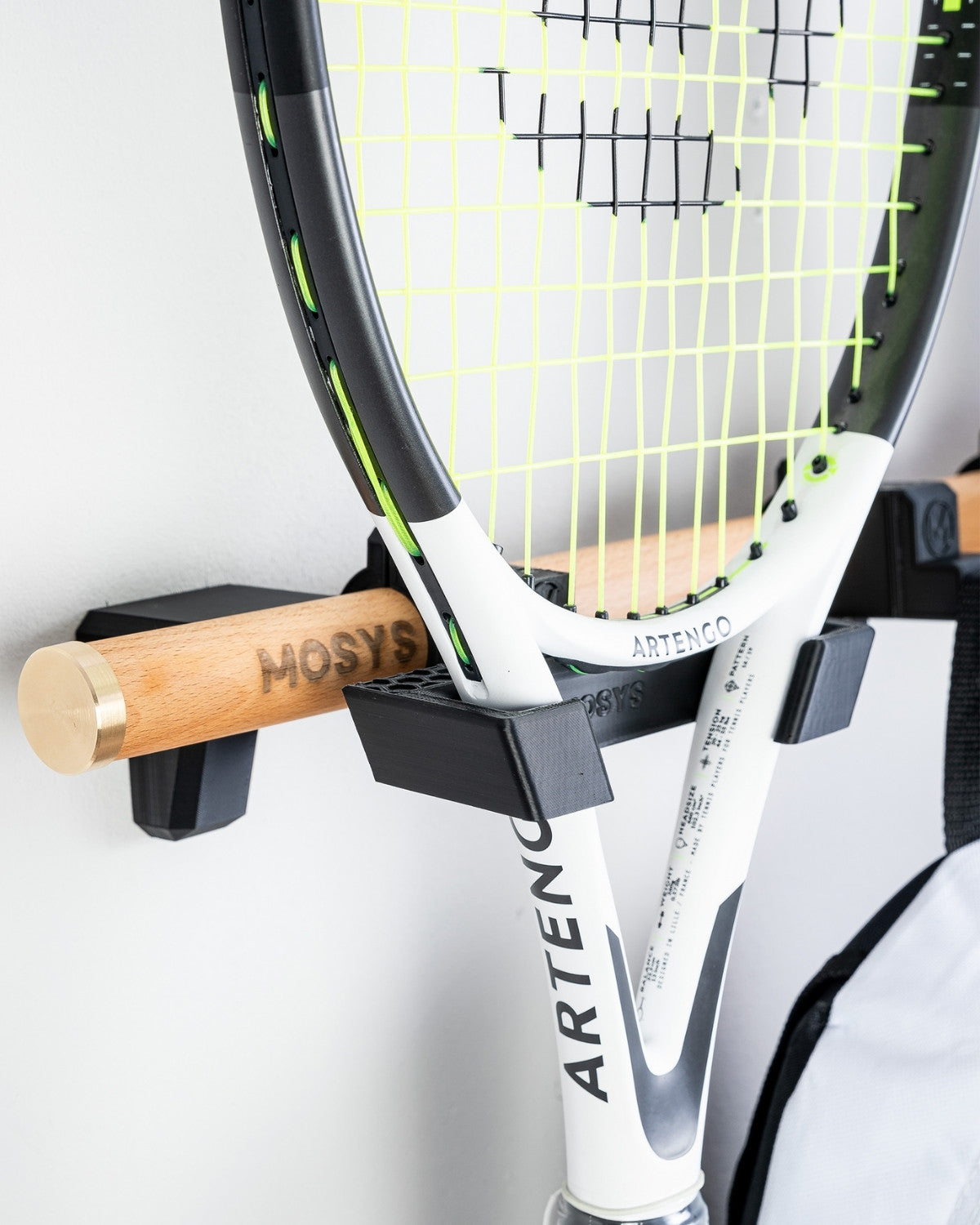 Tennisschläger „Idealer Partner“