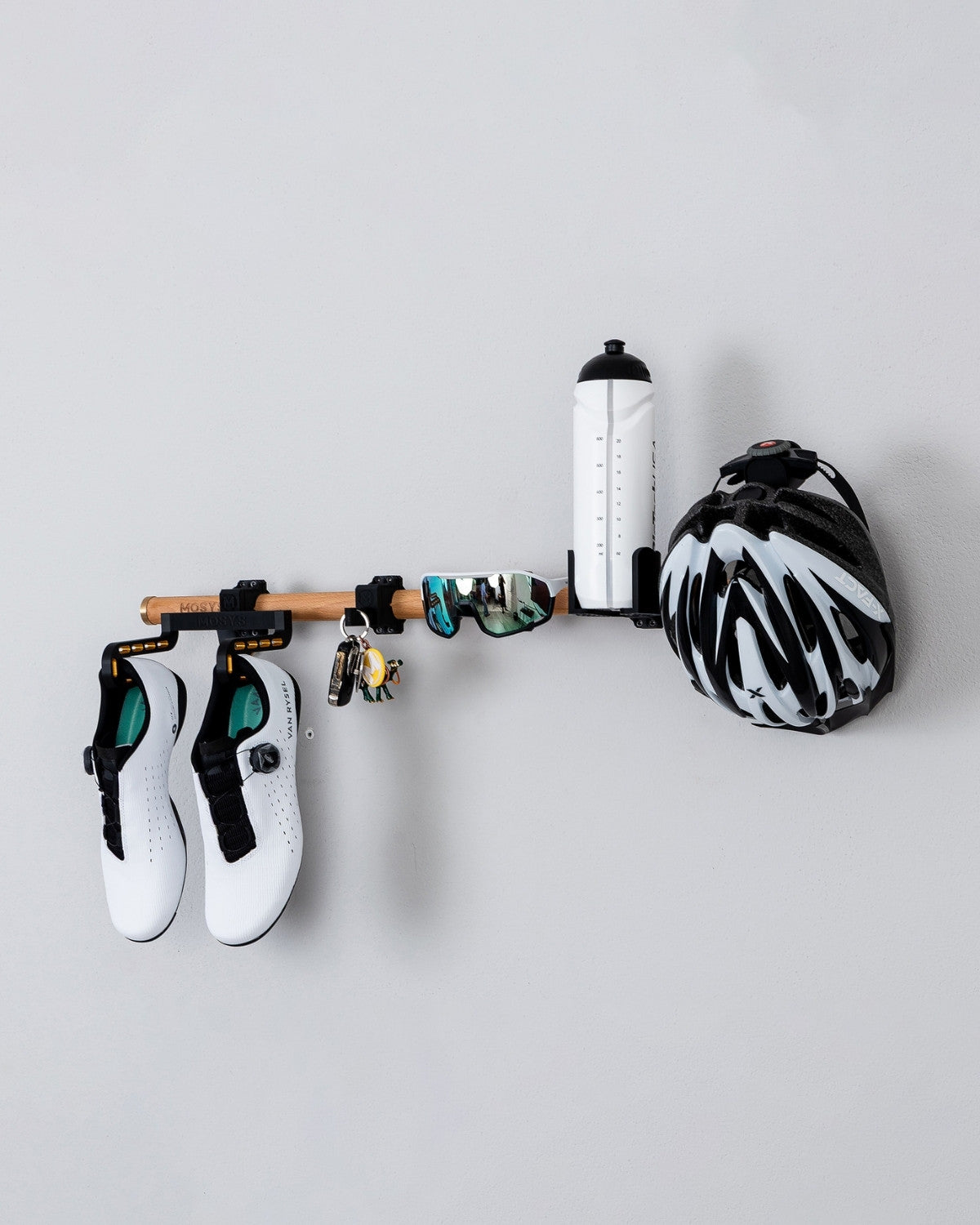 Suport Accesorii Ciclism "Cyclist's Corner"