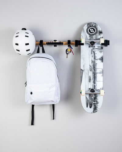 Skateboardständer „Explorer on Wheels“ 